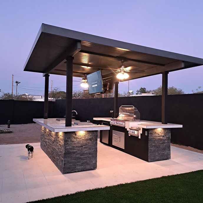 KoKoMo Big Island Sports Bar Outdoor Kitchen Grill