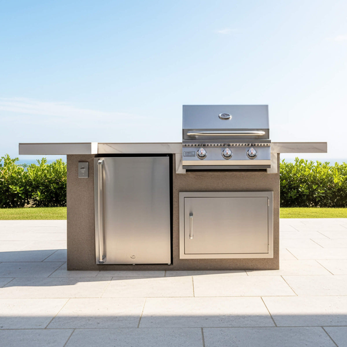 KoKoMo Grills Mini Maui BBQ Island with LED Lights, Built-In BBQ & Refrigerator