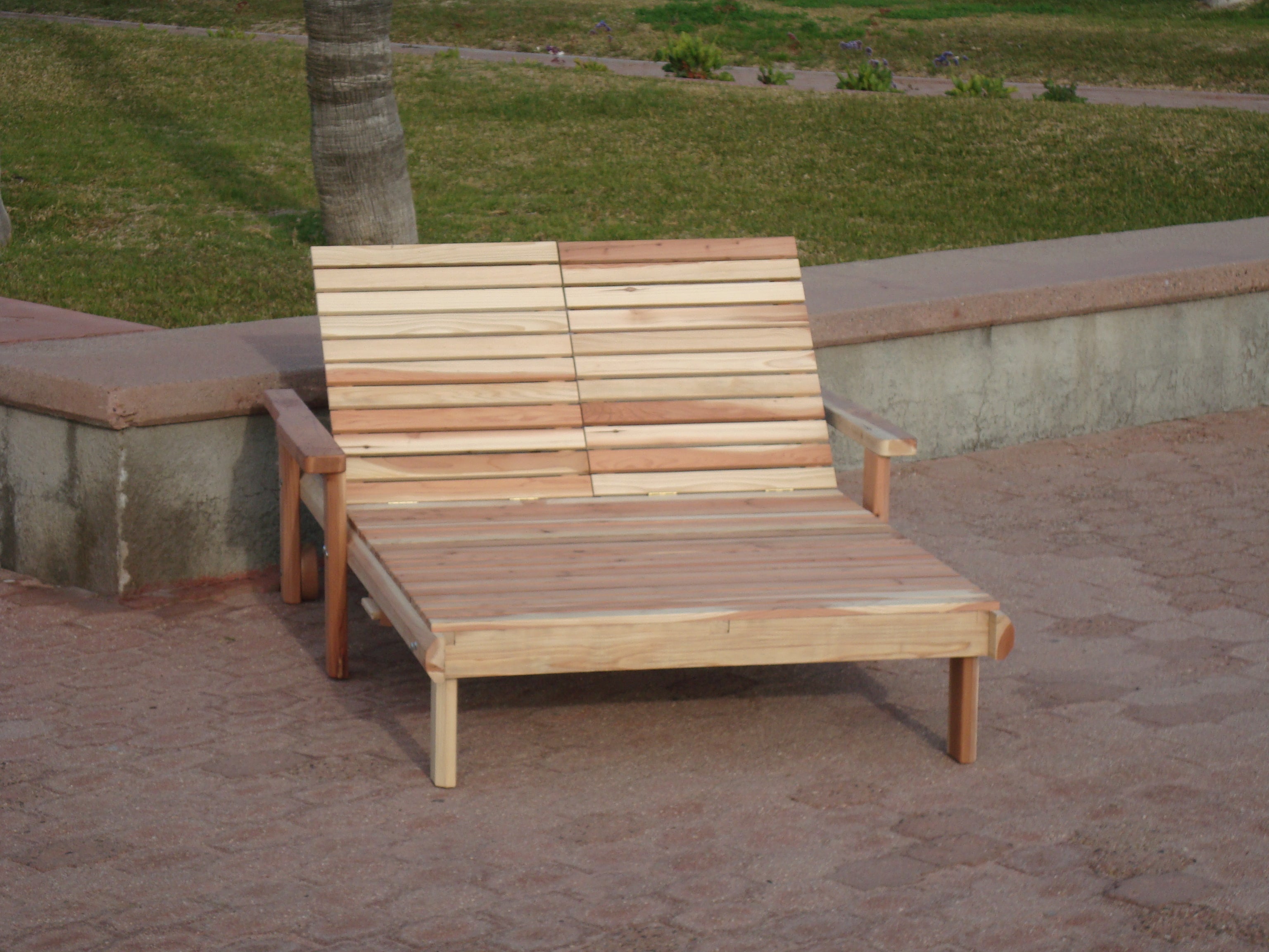 Outdoor Chaise Lounge – Douglas Fir or Redwood